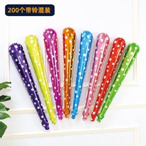 The Games cheer the baton the baton baton the cheering bar the holding of the baton the baseball bat should aid the game.