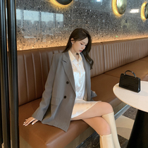 Lin Little Sunset Homemade Suit Jacket Women Design Sensation Small Korean version back open fork 2020 Fall new suit