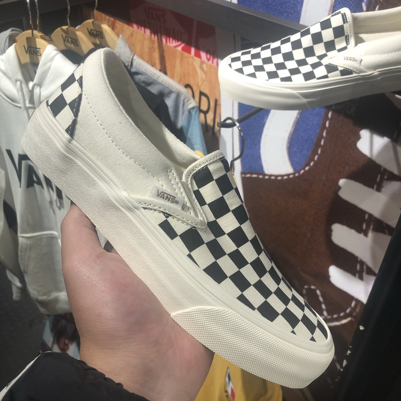 Vans Slip on Vr3 Classic Black and White Checkerboard Slip-On Men's and Women's Canvas Shoes Vn0007Nc1Kp