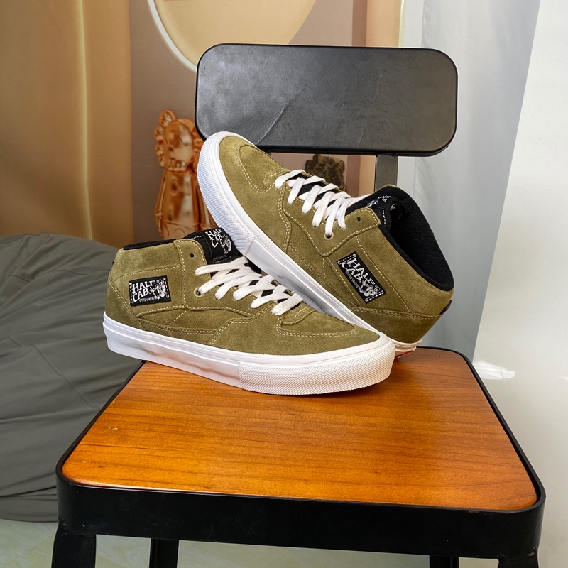 Vans Half Cab Classic Brown and Green Suede Mid-Top Wear-Resistant Professional Skateboarding Shoes Vn0A5Fcdcuq