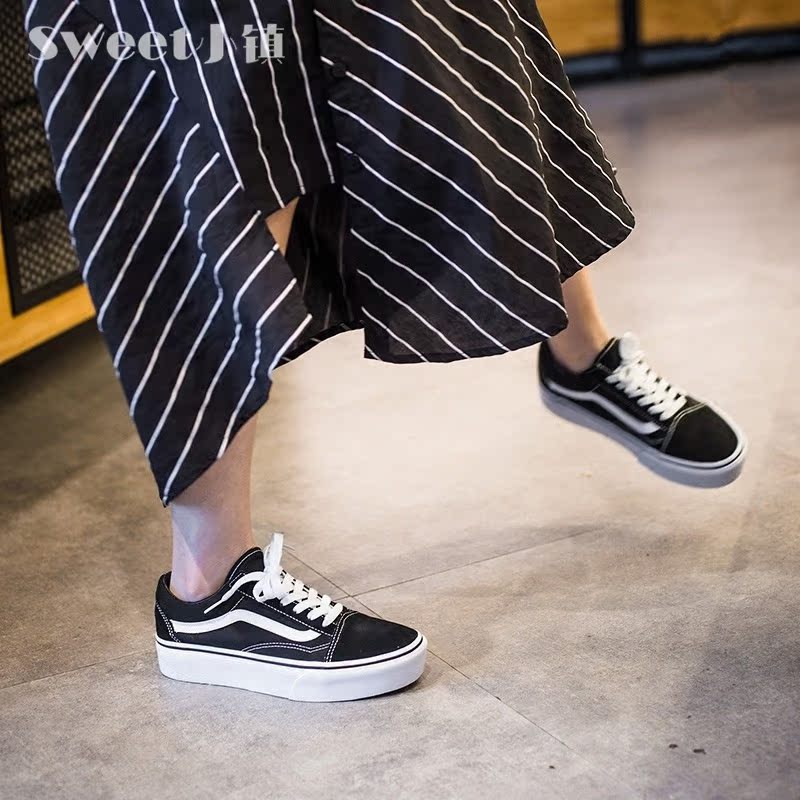 Vans Old Skool Thick-Soled Height-Increasing Low-Top Classic Black and White Platform Canvas Women's Shoes Vn0A3B3Uy28