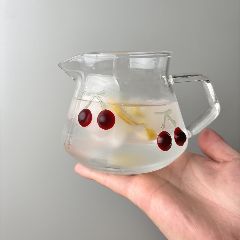 Hand-Painted ins Cherry Glass Coffee Pot, Small Capacity, Handle Kettle, High Aesthetic Appeal, Niche Design, Sweet Girly Style Hand-Painted ins Cherry Glass Coffee Pot, Small Capacity, Handle Kettle, High Aesthetic Appeal, Niche Design, Sweet Girly Style