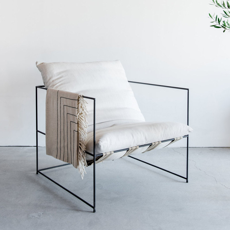 Nordic Modern Designer Creativity Leather Art Deck Sofa Chair Studio Living-room Minima Single Iron Art Sofa