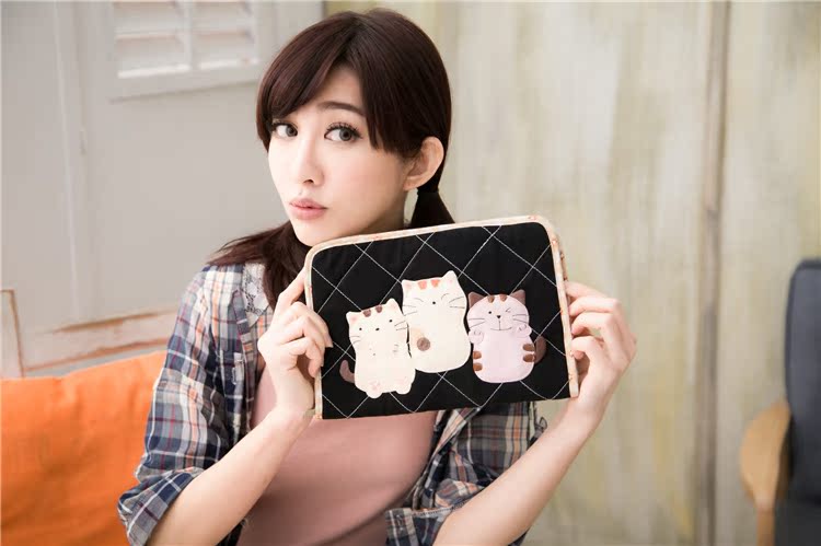 Đài Loan nhập khẩu 啵啵 mèo 120344 dễ thương ba mèo mẹ bé giấy chứng nhận tài liệu đặt túi mảnh vỡ ví đựng passport khắc tên
