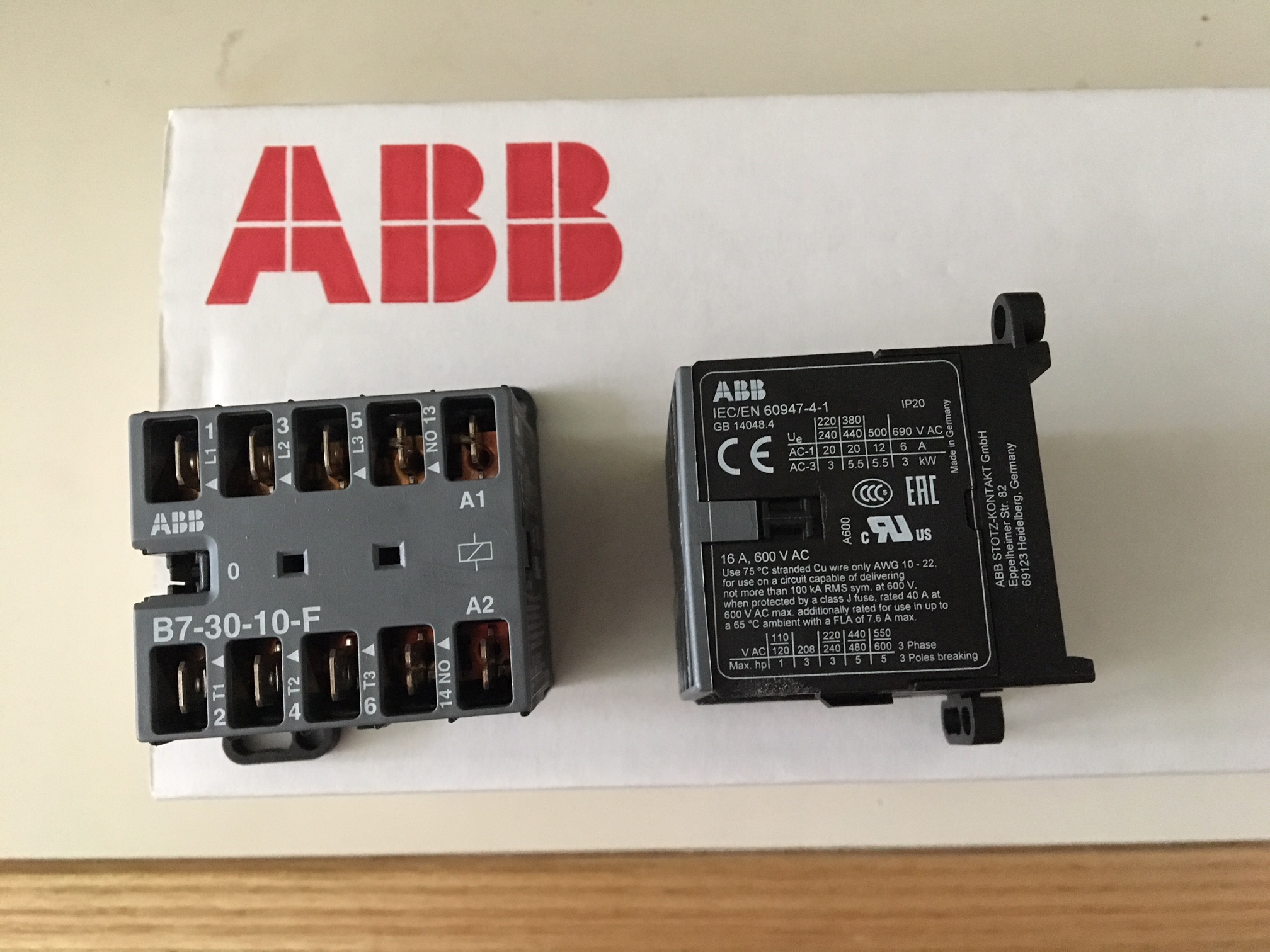 New original ABB imported micro relay B7-30-10-F ) AC24V ) 50 60Hz