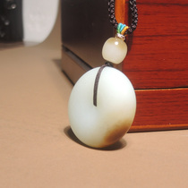 Hi Fantian dialect brand Hetian jade from Xinjiang is delicate smooth and finished with sugar white jade safety buckle pendant h4