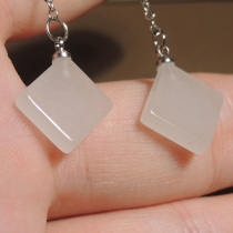 Pick up money dialect Hetian jade wearing grade old pit Qinghai material ice bottom white jade warm and delicate square earrings earrings h4