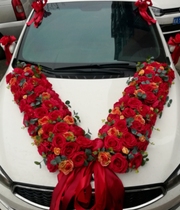 Main wedding car decoration set Front flower Big V wedding float creative suction cup Big red wedding full set of decoration pull flowers