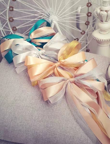 Wedding limousine Vice car team Pull flower Wedding Wedding limousine decoration Float Door handle Rear view mirror Float team decoration