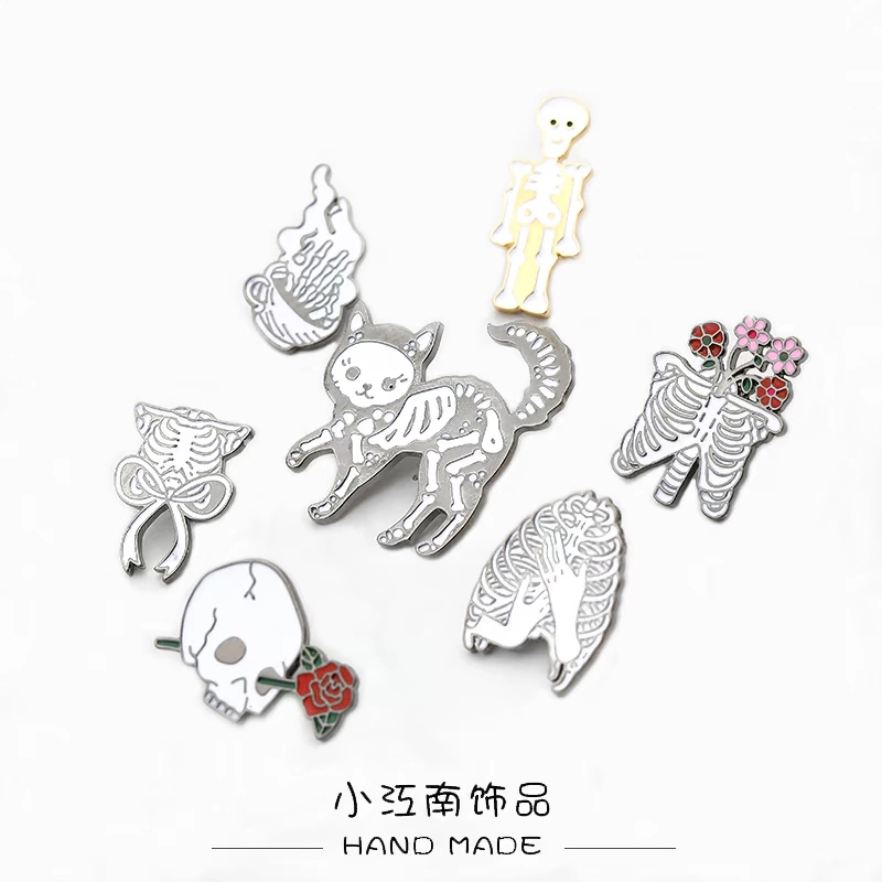 Đầu lâu trâm cài dễ thương hoạt hình Nhật Bản huy hiệu bóng tối cá tính quần áo cố định túi ghim trang trí - Trâm cài