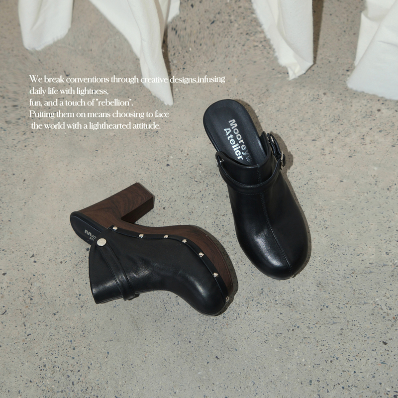 Mooreyu Atelier First-Layer Cowhide Retro Single Shoes for Women with Rivets, Vintage Style, Waterproof Platform, Closed-Toe High Heels Mooreyu Atelier First-Layer Cowhide Retro Single Shoes for Women with Rivets, Vintage Style, Waterproof Platform, Closed-Toe High Heels