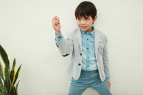 JJ boy light grey sleeves stuck in European and American windy West Suit Suit Clear style