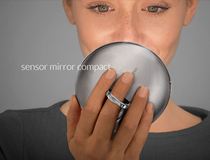 US Simplehuman fashion portable LED pocket induction cosmetic mirror stainless steel rechargeable