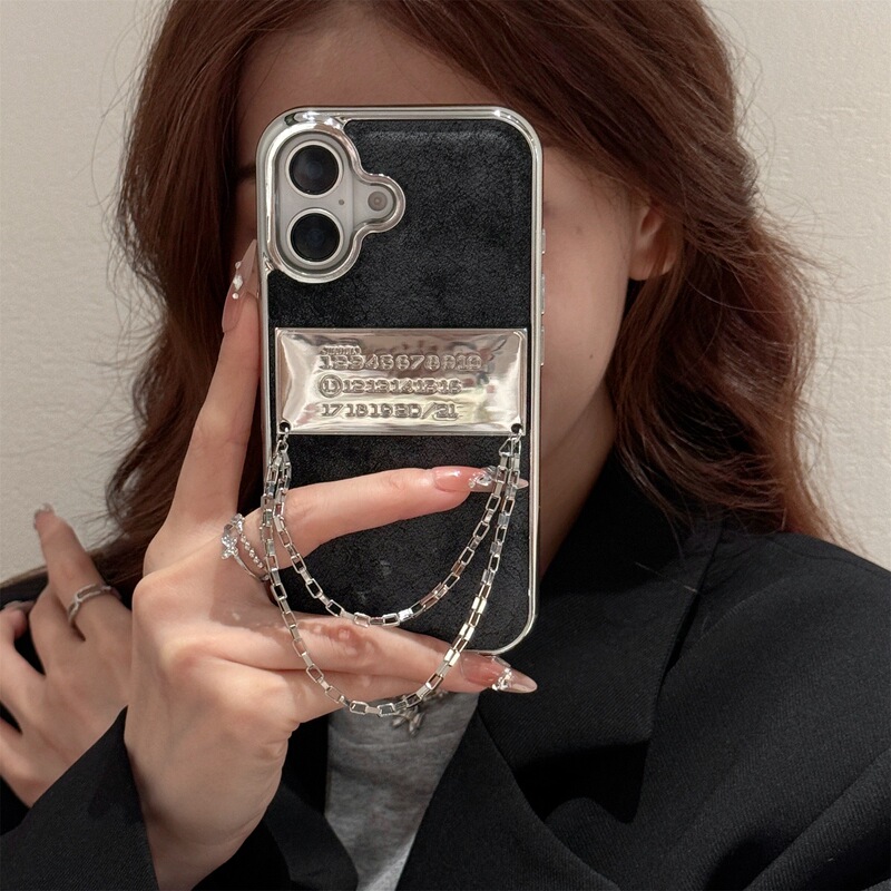 Personalized Retro-Style Suede Texture Suitable for iPhone 17 Pro Max Phone Case, Apple 16 Pro High-End Metal Number Plate Sticker, 15 Hand-Held Chain, 14 Original Design for Women, New Model 13/12