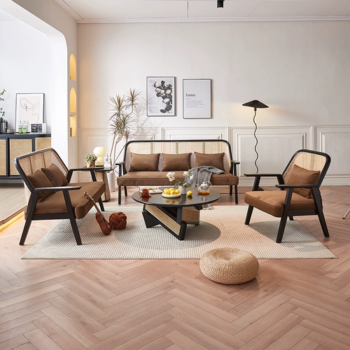 Современный и минималистичный диван из натурального дерева для отдыха