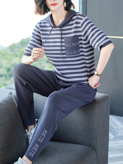 Summer New Style 2025 Sportswear Suit for Women, Casual and Fashionable Summer Short-Sleeved Middle-Aged Mother's Two-Piece Sweatshirt Set