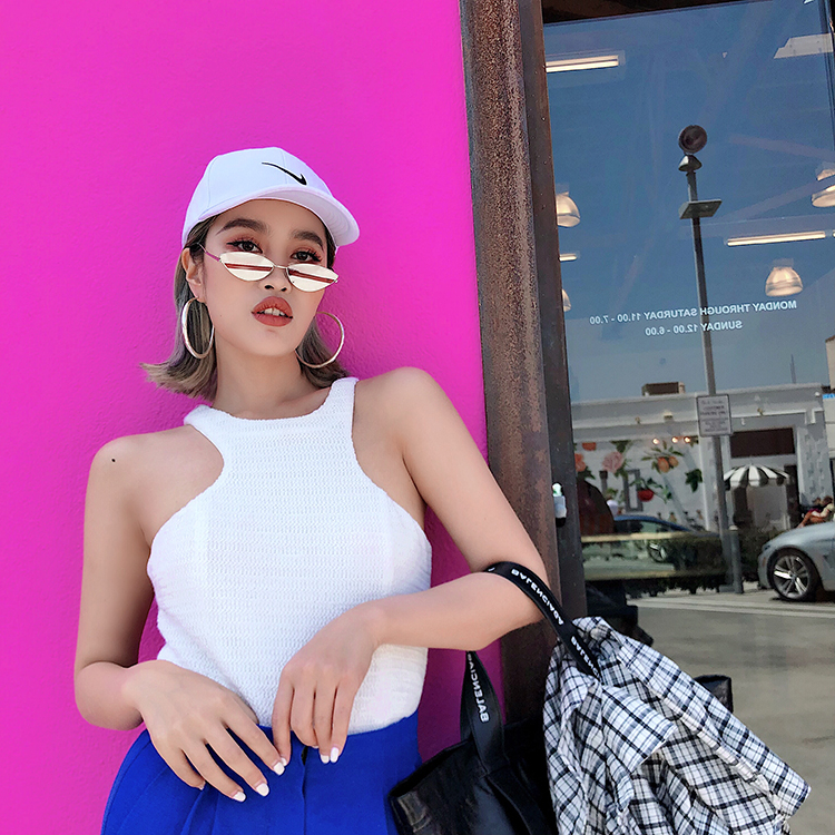 Ins net đường phố bắn kính tam giác mắt mèo kính râm nữ hipster retro hộp nhỏ cá tính hip hop kính râm nam gọng kính đẹp