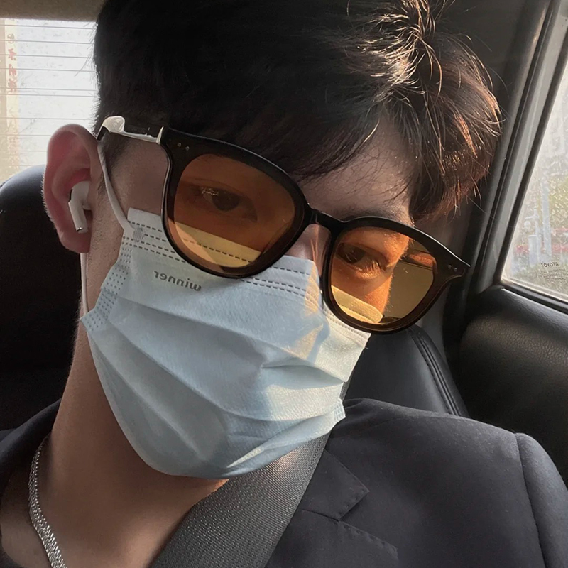 The new sunglasses Korean version of men's vintage tea yellow net red street photograph anti-ultraviolet sunglasses female tide show small face