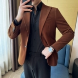 Вельветовый бархат, пиджак классического кроя, демисезонный костюм, модная куртка, в корейском стиле