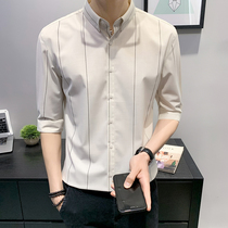 Summer seven-point sleeve shirt men Korean trend mid-sleeve stripe shirt British style slim fit handsome hair stylist mens clothing