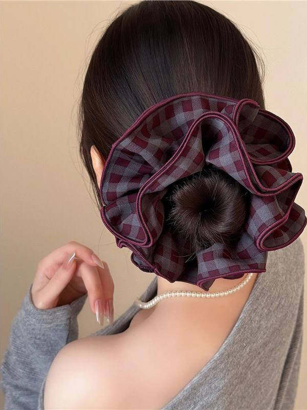 Korean-Style Plaid Fabric Scrunchie with a High-End Feel, Four-Layered Edge-Locking Hair Tie, Vintage High-Elasticity Hair Band for Women