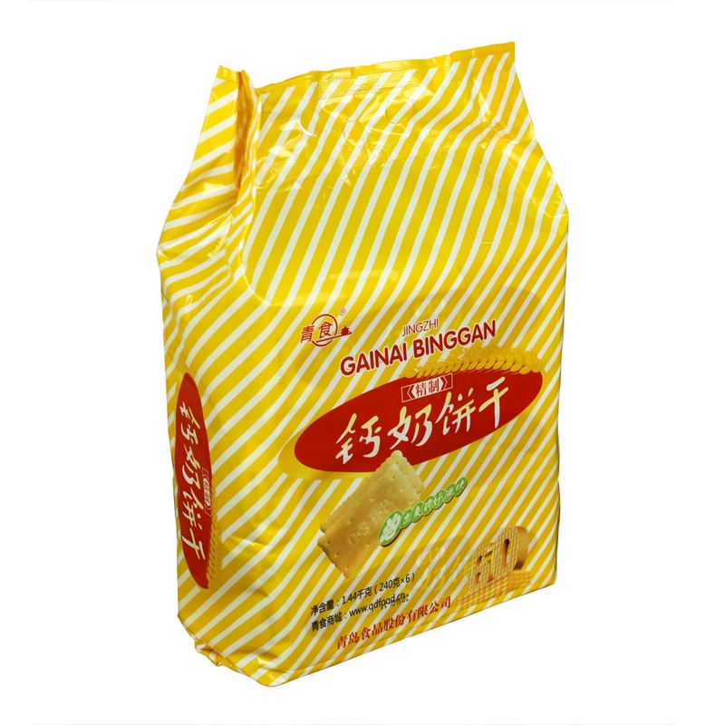 Shandong Special Products Green Food Refined Calcium Milk Biscuits Big Gift Bag 1440g intron 6 * 240g whole box for 5 sacks of Qingdao