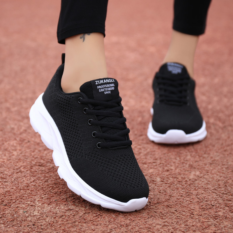 Special Offer Women's Shoes Spring and Autumn Mesh Breathable Sneakers Versatile Casual Shoes Lightweight Non-Slip Old Beijing Cloth Shoes