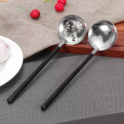 Plastic handle hot pot spoon Japanese stainless steel soup spoon wooden handle colander ramen spoon ramen Spoon hot pot soup spoon cooking spoon
