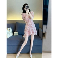 Шифоновое платье, с акцентом на бедрах, цветочный принт