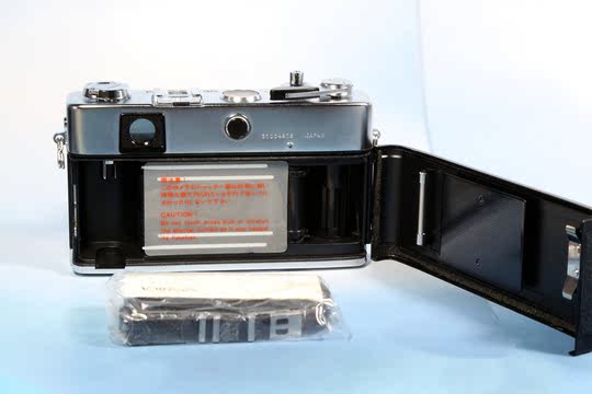 Yasika 35GL135 rangefinder film film automatic metering old camera with original box function is normal