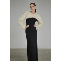 UNSPOKEN beige hairy coat 2021 Winter new warm vour shoulder furry short top fashion