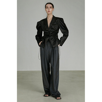 UNSPOKEN 2021 Autumn New V-neck shirt Women black waist slim long sleeve design sense niche top