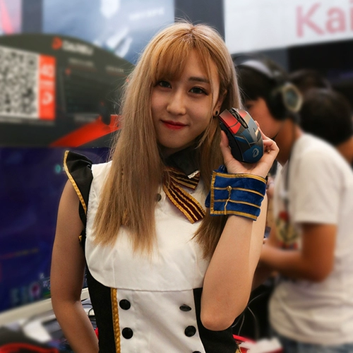 达尔优 Кровожадная игра EM902 Gaming Game Mouse Специальное проводное интернет -кафе едят куриную механическую сеть красную мышь LOL