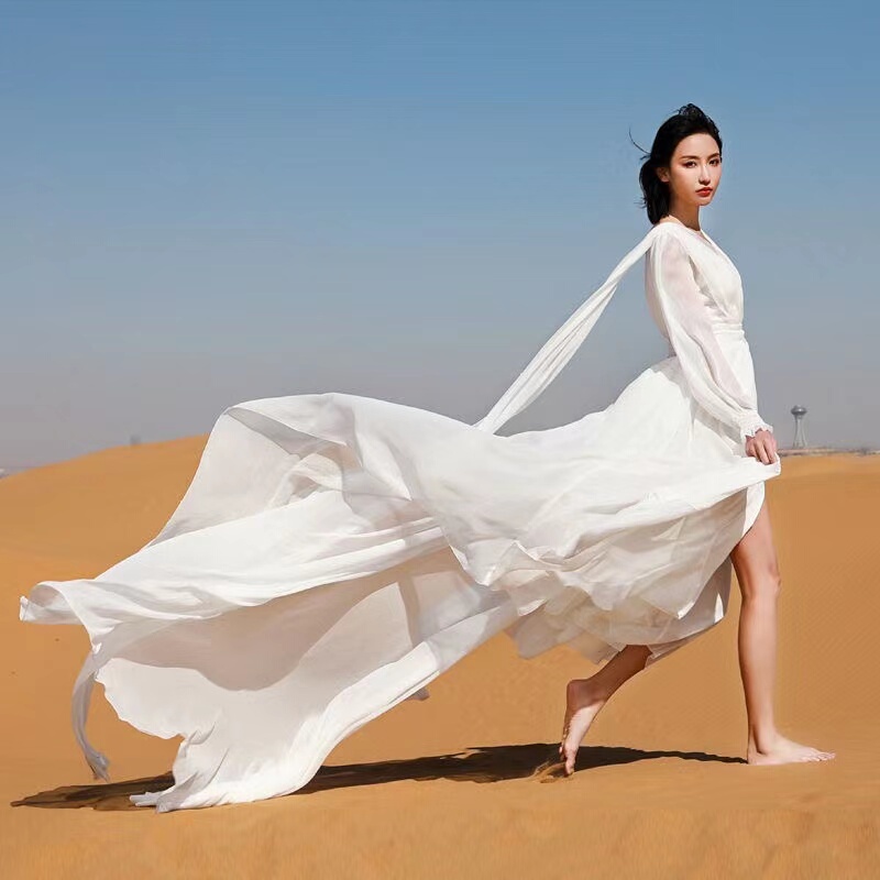 Sanya Qinghai Beach Dress, Super Fairy-Like Seaside Vacation Annual Party Dress, Red Long Train Desert Dress, Flowing and Elegant for Photoshoots Sanya Qinghai Beach Dress, Super Fairy-Like Seaside Vacation Annual Party Dress, Red Long Train Desert Dress, Flowing and Elegant for Photoshoots