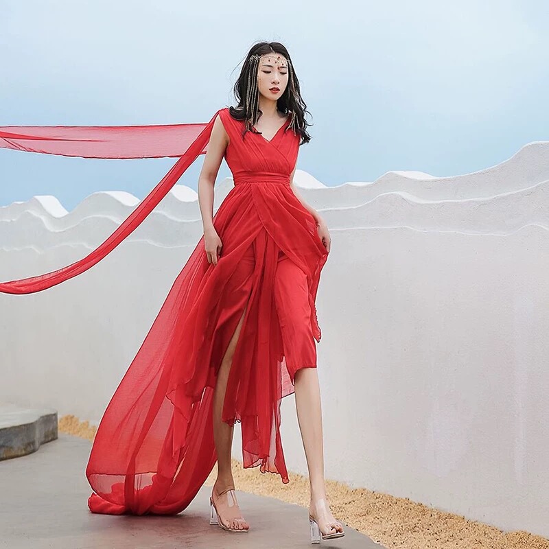Sanya Qinghai Lake Beach Dress, Super Fairy-Like Seaside Vacation Dress, Red Long Train, Backless, Photo Shoot Desert Long Dress Sanya Qinghai Lake Beach Dress, Super Fairy-Like Seaside Vacation Dress, Red Long Train, Backless, Photo Shoot Desert Long Dress