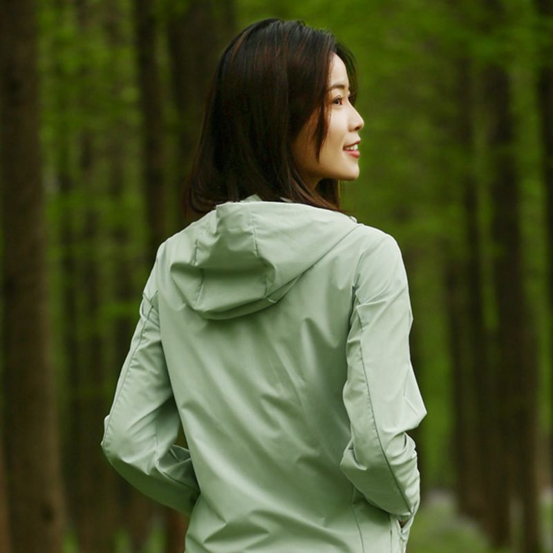 2021 new Summer thin Monolayer Submachine Clothes Girl Spring Autumn Casual Sports Jacket Breathable Windproof hiking