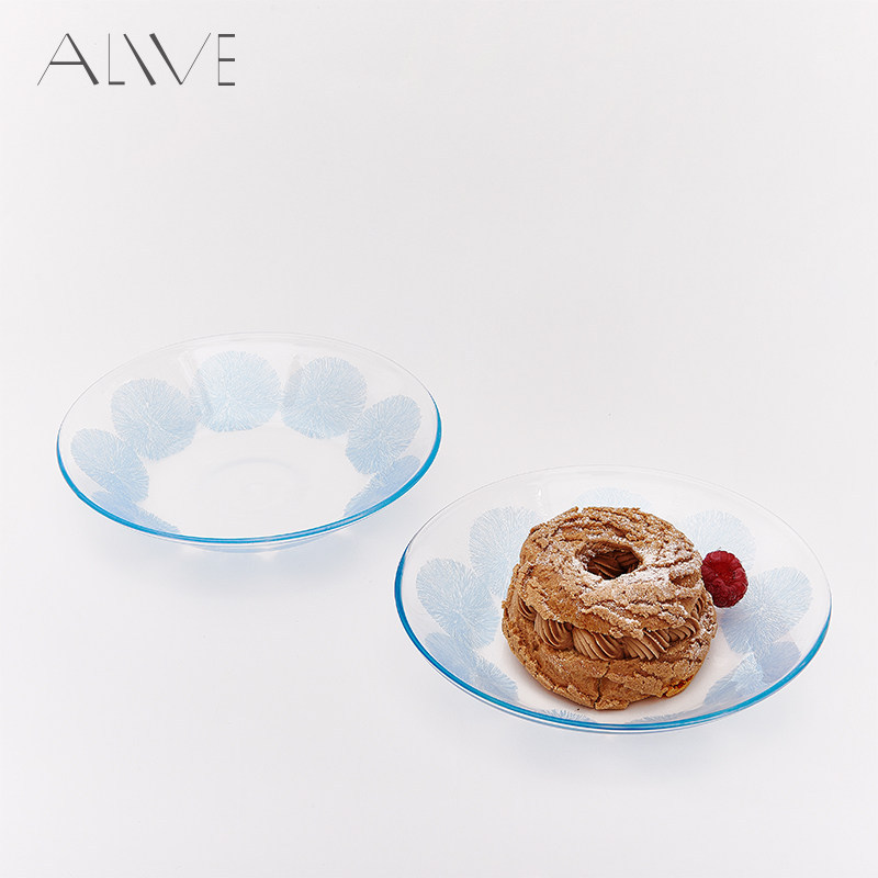 Alive Blue Glacier Glass Plate, High Temperature Resistant, High Aesthetic Value, Finnish Illustration, Nordic Household Fruit Plate, Dessert Plate