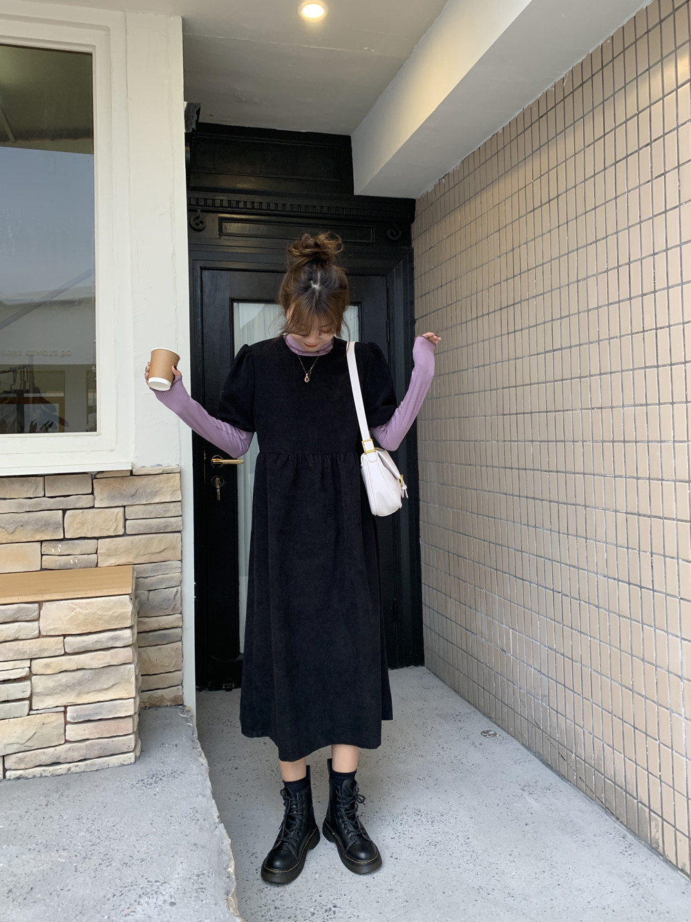 The smallest sea Korean version of the mid-length version of the corduroy dress women's early spring new style with short-sleeved pit strip long skirt