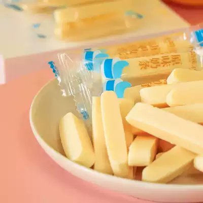 Small milk flower original cranberry yogurt strips Milk cream milk strips Milk sticks Cheese sticks Children's baby snacks healthy