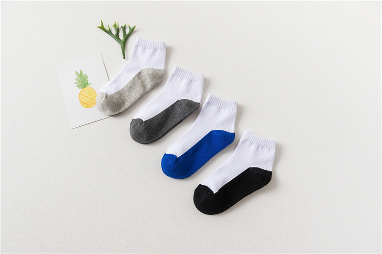 Vớ trẻ em Trẻ em vớ trẻ em 10-12 tuổi cotton nam mùa xuân và mùa thu đông Trẻ em vớ trắng học sinh 3-5-7-9 vớ dày lông cừu thu đông cho bé