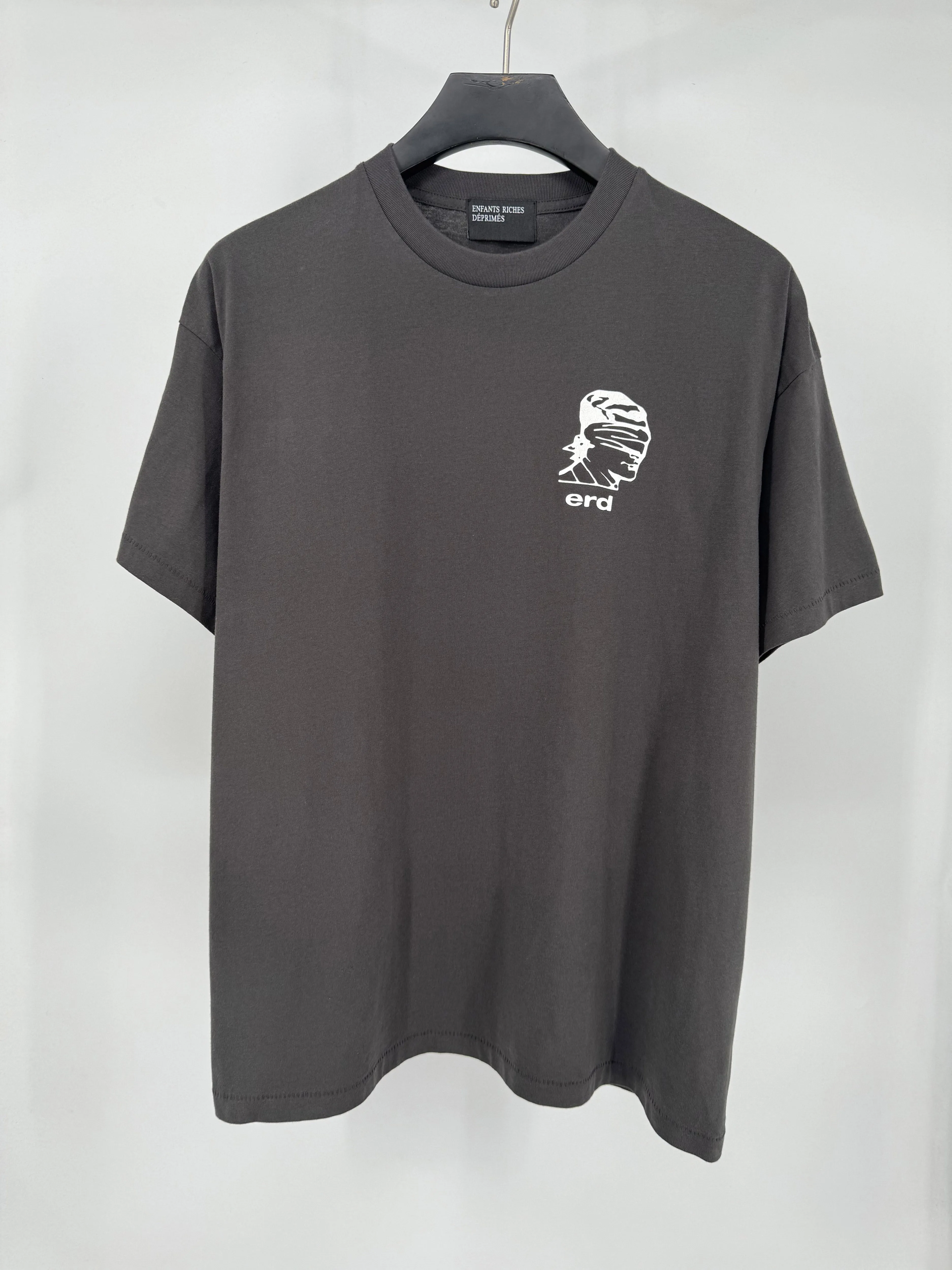 [【英国限定】 ERD 忧郁的富二代抽象人物裂纹印花圆领短袖T-shirt]