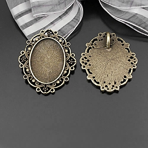 Ретро -Аллео -эллипс нижняя часть нижней части дна 25*18 мм драгоценный камень драгоценный камень Botto 23356