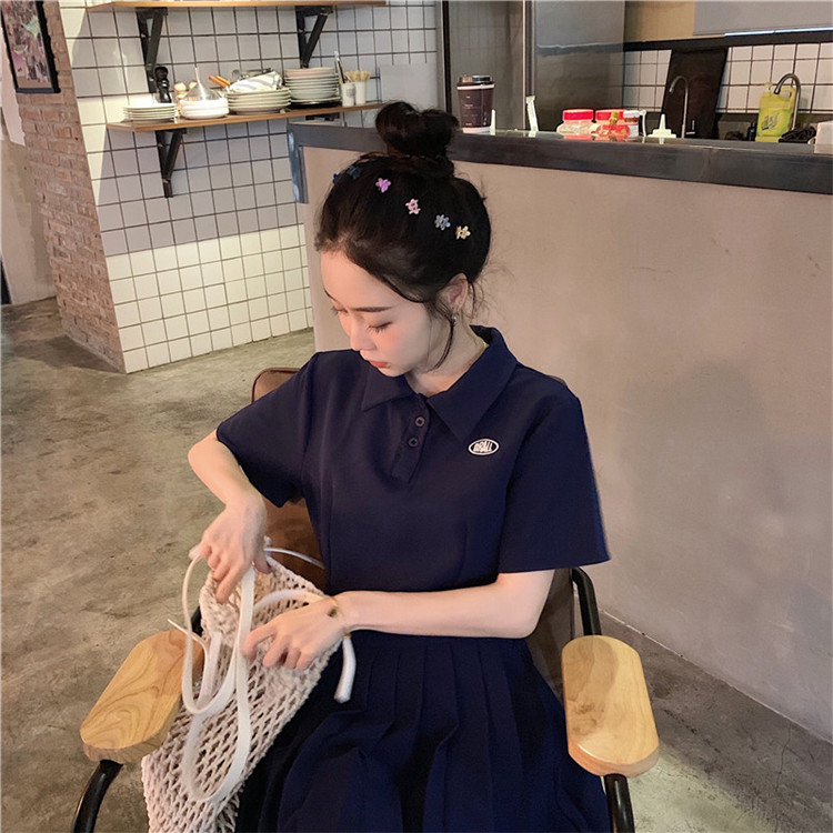 VK旗艦店 韓系polo領刺繡百褶學院風短袖洋裝