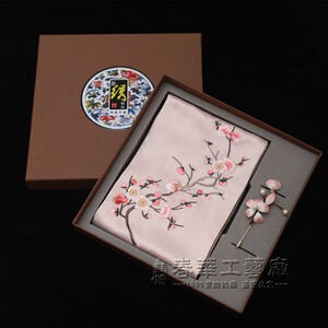 Suzhou Embroidery Silk Scarf Non-Heritage Silk Scarf Velvet Flower Brooch Chinese Style Gift Set Suzhou Business Gift fo