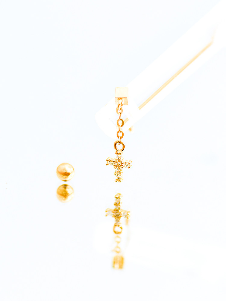 Korean fashion 10K gold earrings for women square cross thread screw earrings K gold ear piercing single
