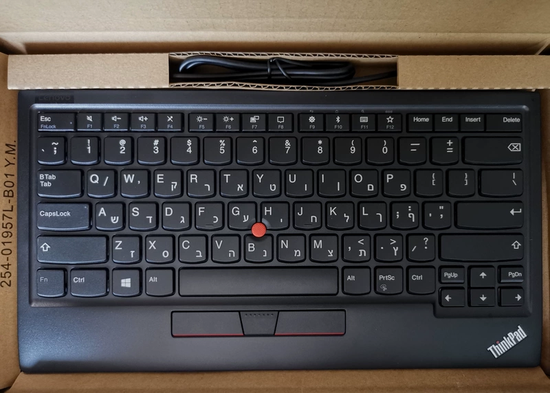 ThinkPad Trackpoint Keyboard I |   (Keyboard) Little Red Dot Keyboard
