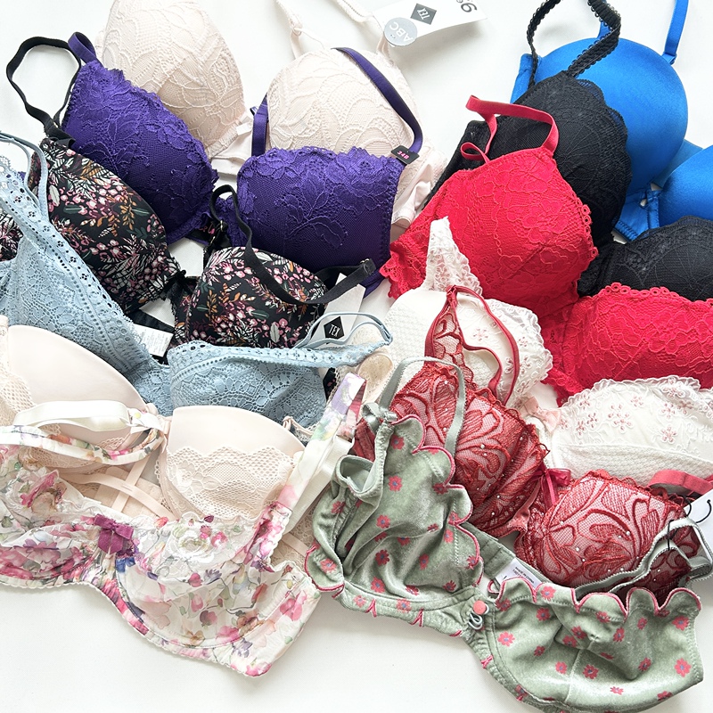 Updated on August 18Th |   75B |   Clearance! Foreign Trade Surplus Miscellaneous Underwear and Bras, One Item Per Photo, Minor Flaws.