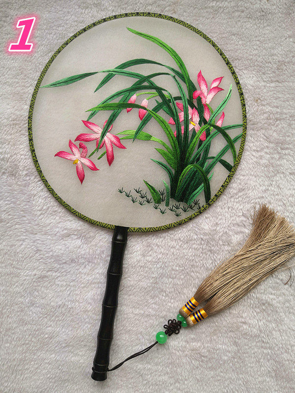 Boutique handmade embroidery Su embroidery fan hand held with qipao accessories Palace fan Business Gift