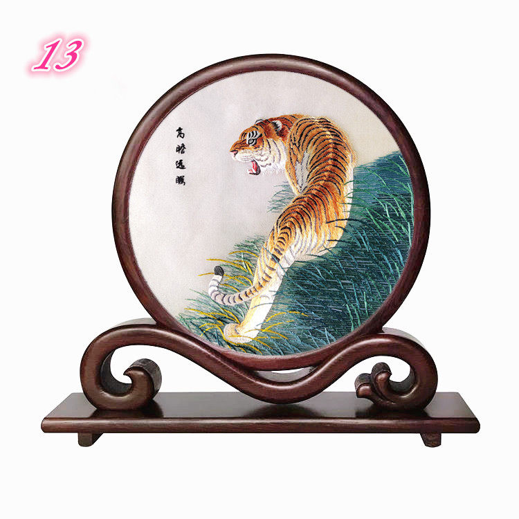 Suembroidered double-sided embroidered piece of pure handmade embroidery with Chinese characteristics