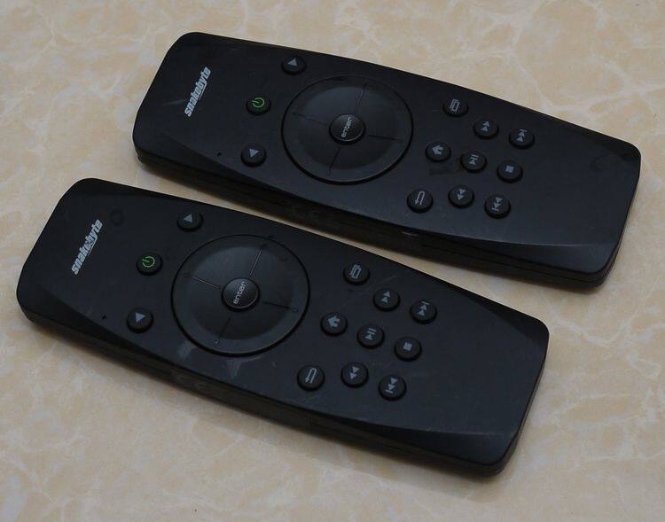 snakebyte V908354 Bluetooth wireless air mouse with keyboard